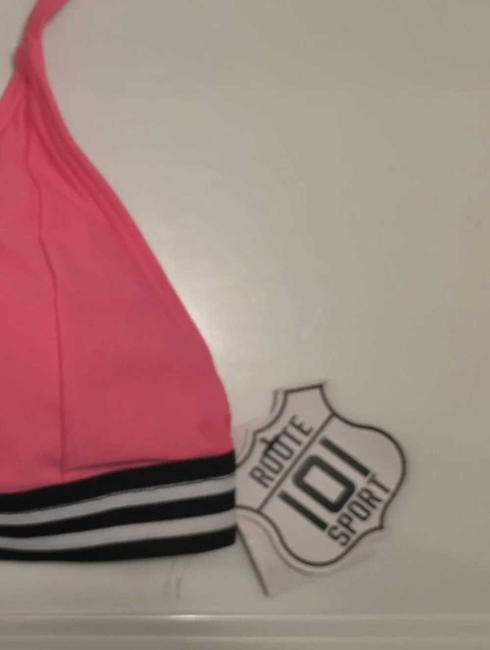 Route 101 Sport Bikini Top Neon Pink Triangle Pink Size M - Picture 4 of 16
